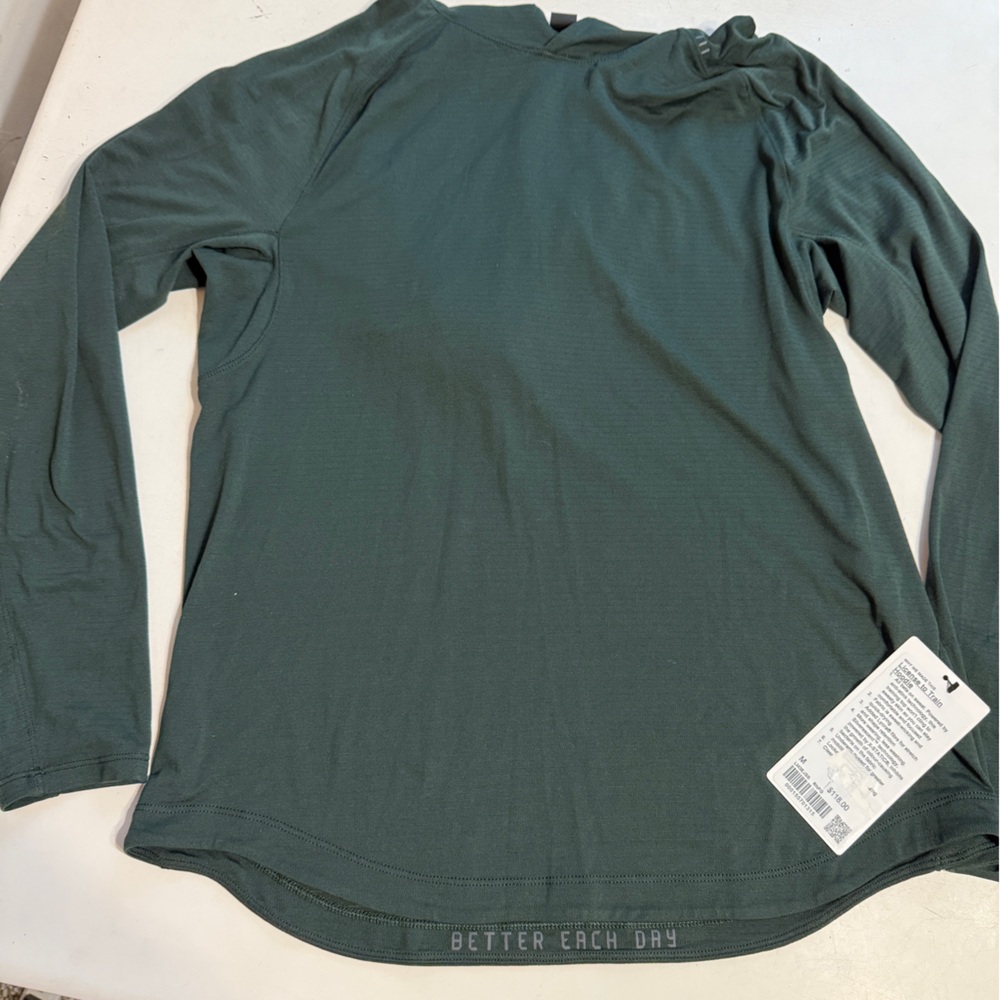 Lululemon Athletica Men’s Olive Long Sleeve Top-Medium